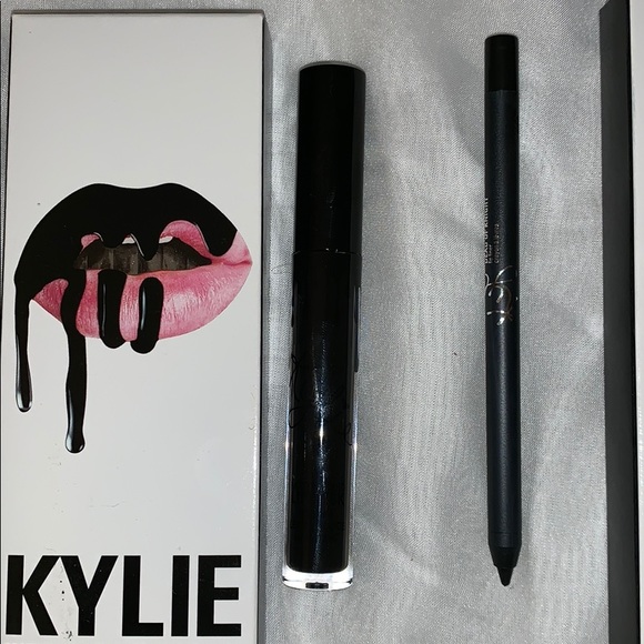 Kylie cosmetics lip kit - Picture 2 of 3